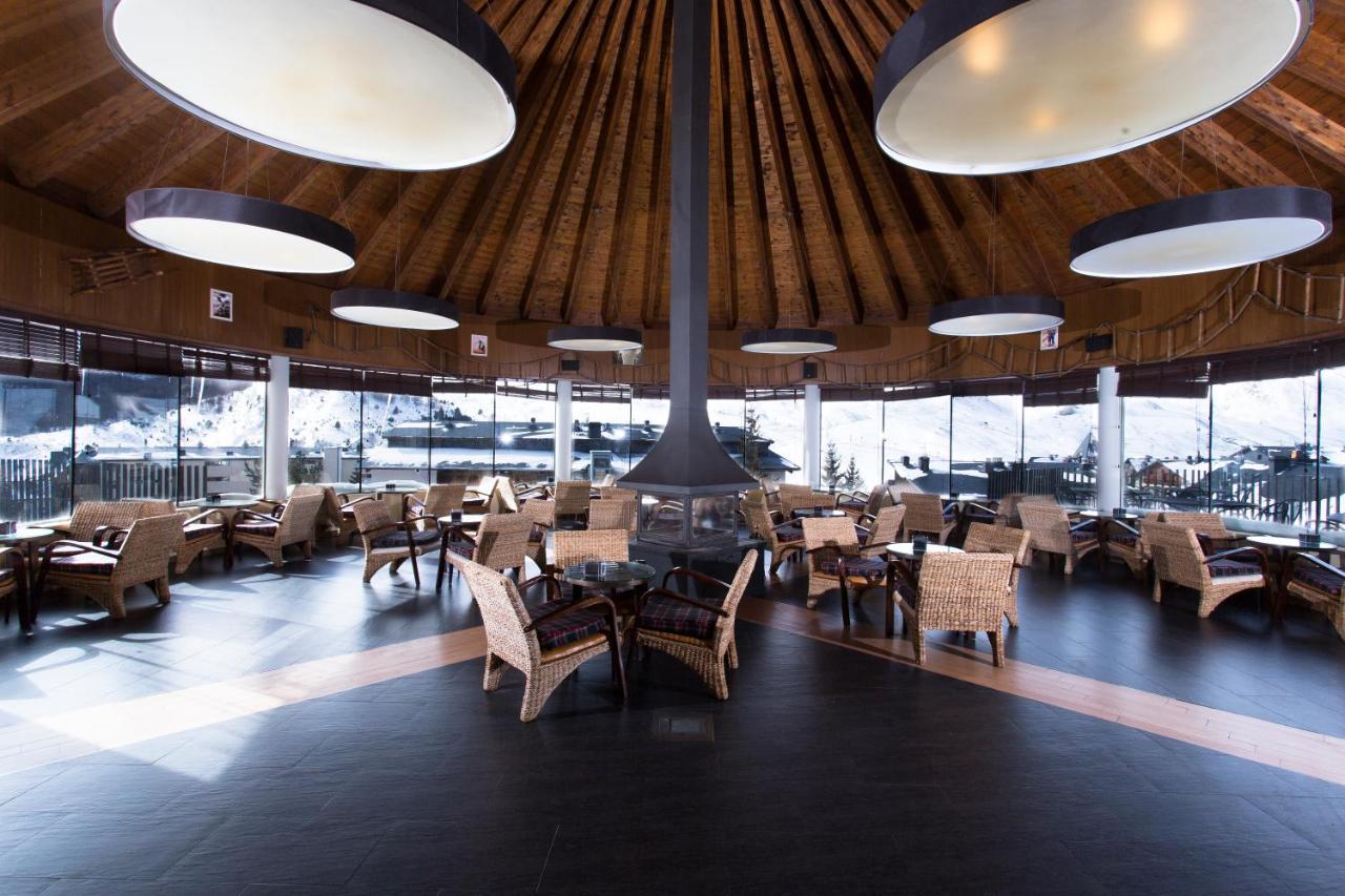 Snoe Aragon Hills Hotel Formigal Exterior photo